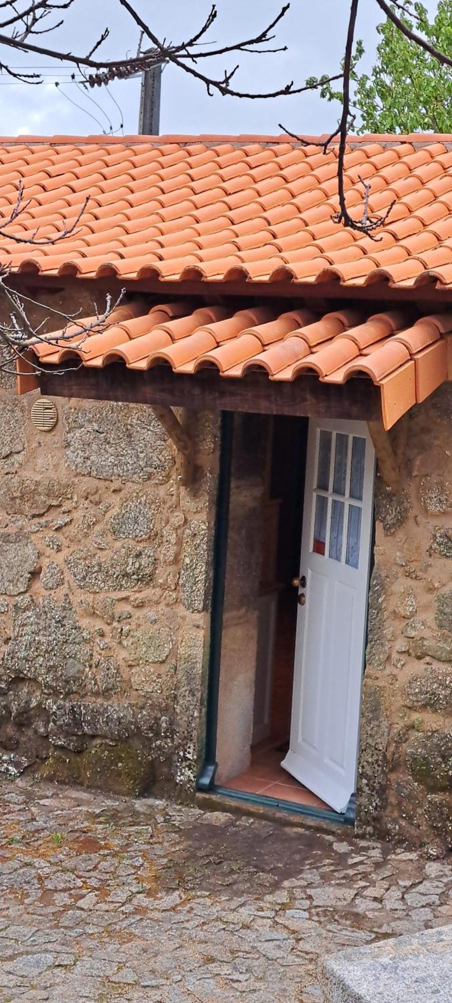 Refugio Dos Cartolas Sao Mamede de Infesta Luaran gambar