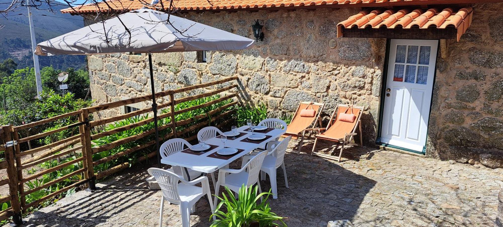 Refugio Dos Cartolas Sao Mamede de Infesta Luaran gambar